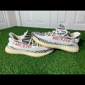 Adidas Yeezy 350 Zebra size 11 Read Description